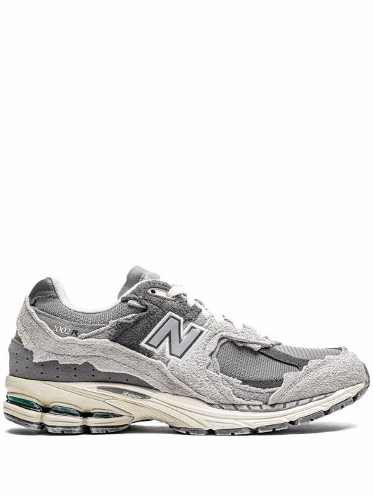 Shoellist | New Balance 2002R Protection Pack - Grey sneakers
