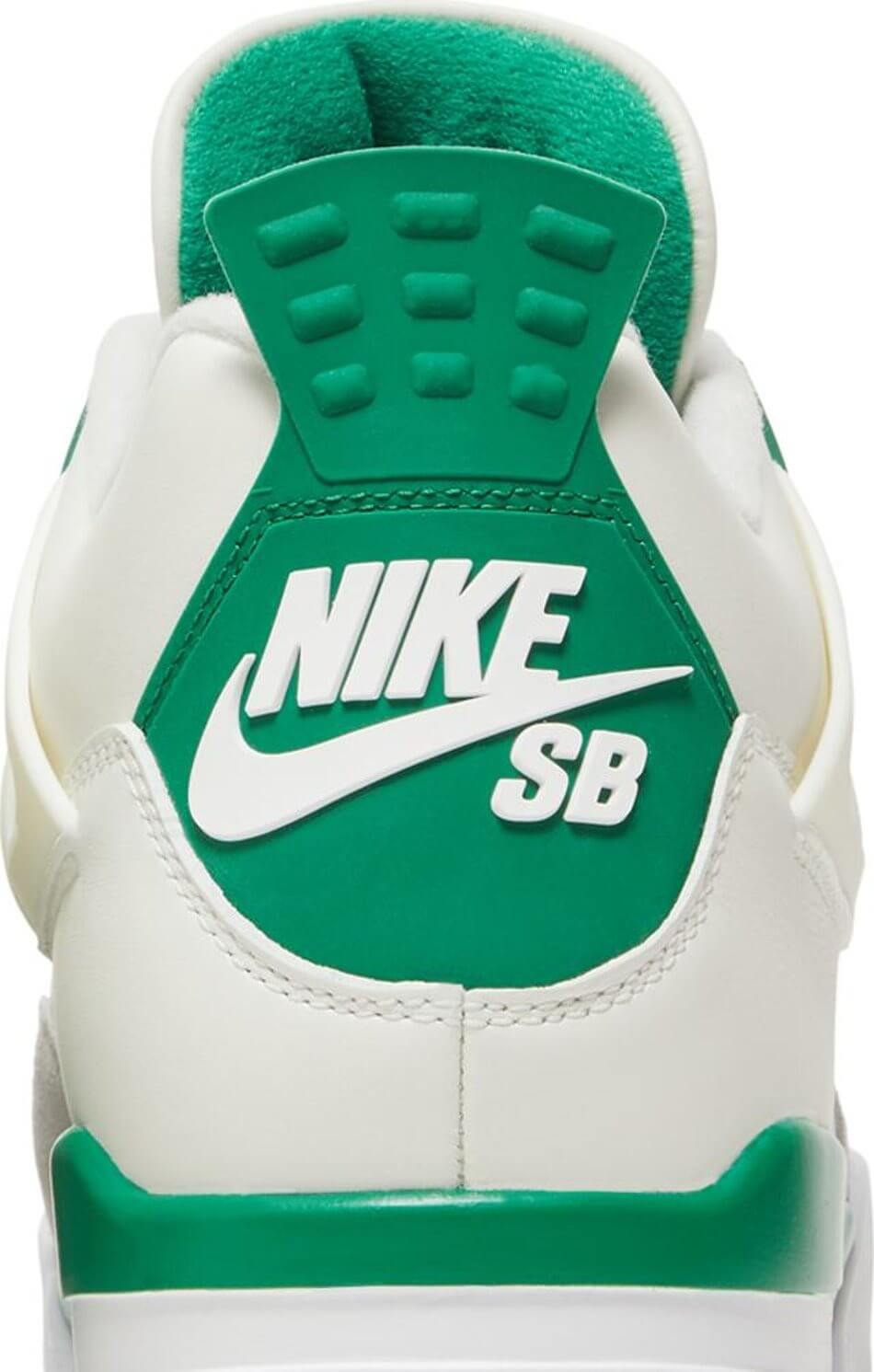 Nike SB x Air Jordan 4 Retro SP ‘Pine Green’