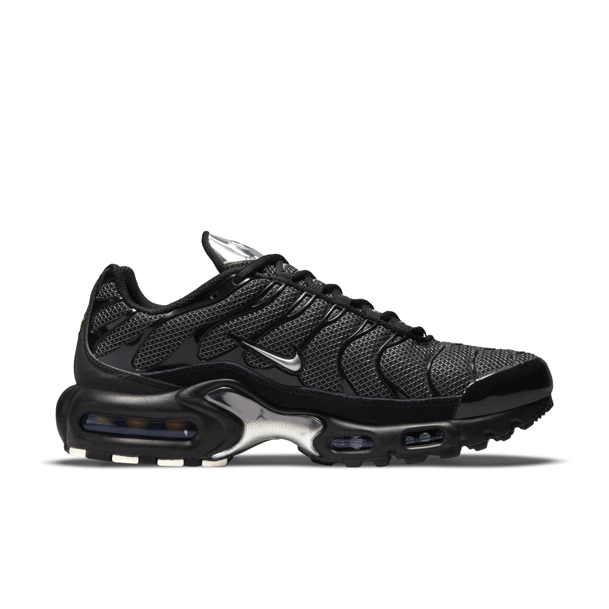 Shoellist | Nike Air Max Plus "Black/Silver"